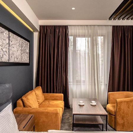 Nor Ekats Aparthotel Yerevan Exterior photo